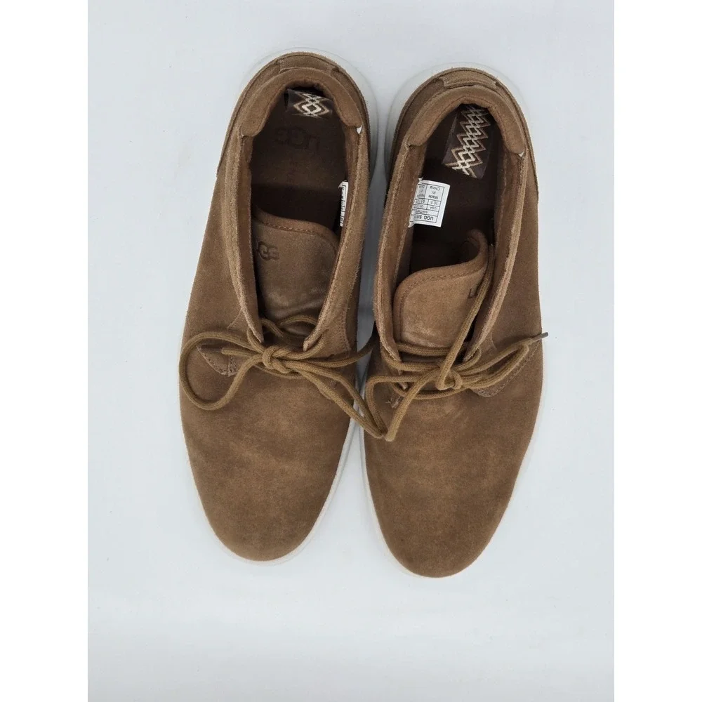 UGG Freamon Mens Size 10.5 Brown Suede Lace Up Chukka Boots 1110949